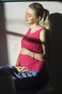 Bluzka ciążowa do karmienia  Auril amarantowa 6